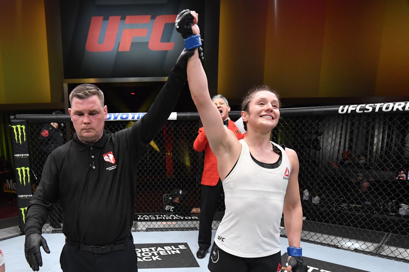 UFC 258: Barber v Grasso