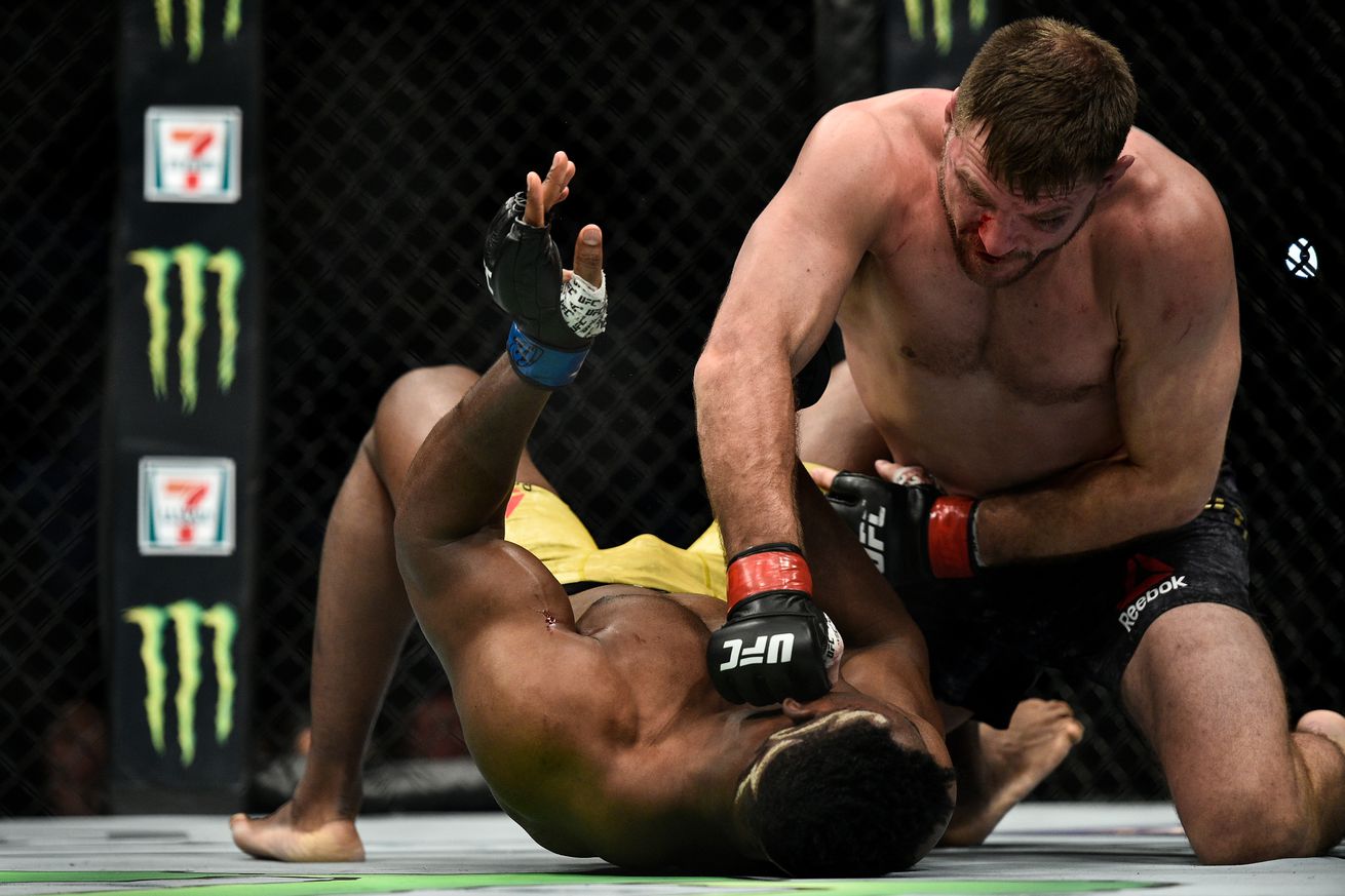 UFC 220: Miocic v Ngannou