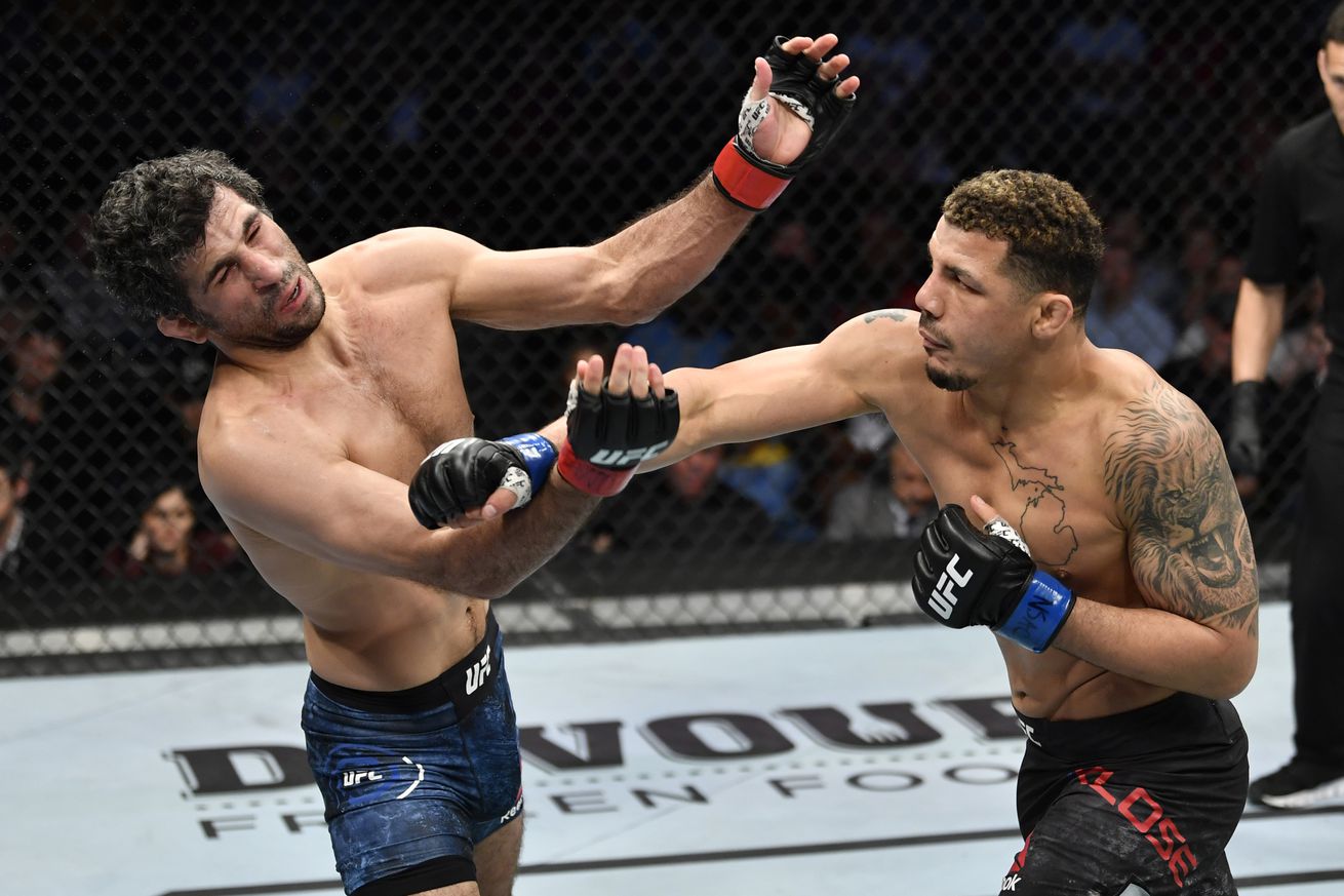 UFC 248: Dariush v Klose