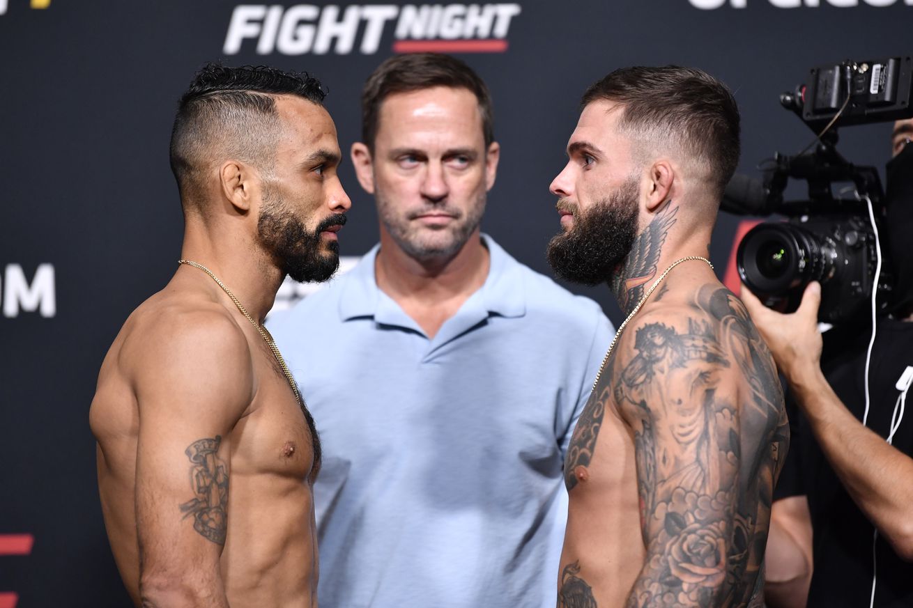 Rob Font and Cody Garbrandt at UFC Vegas 27