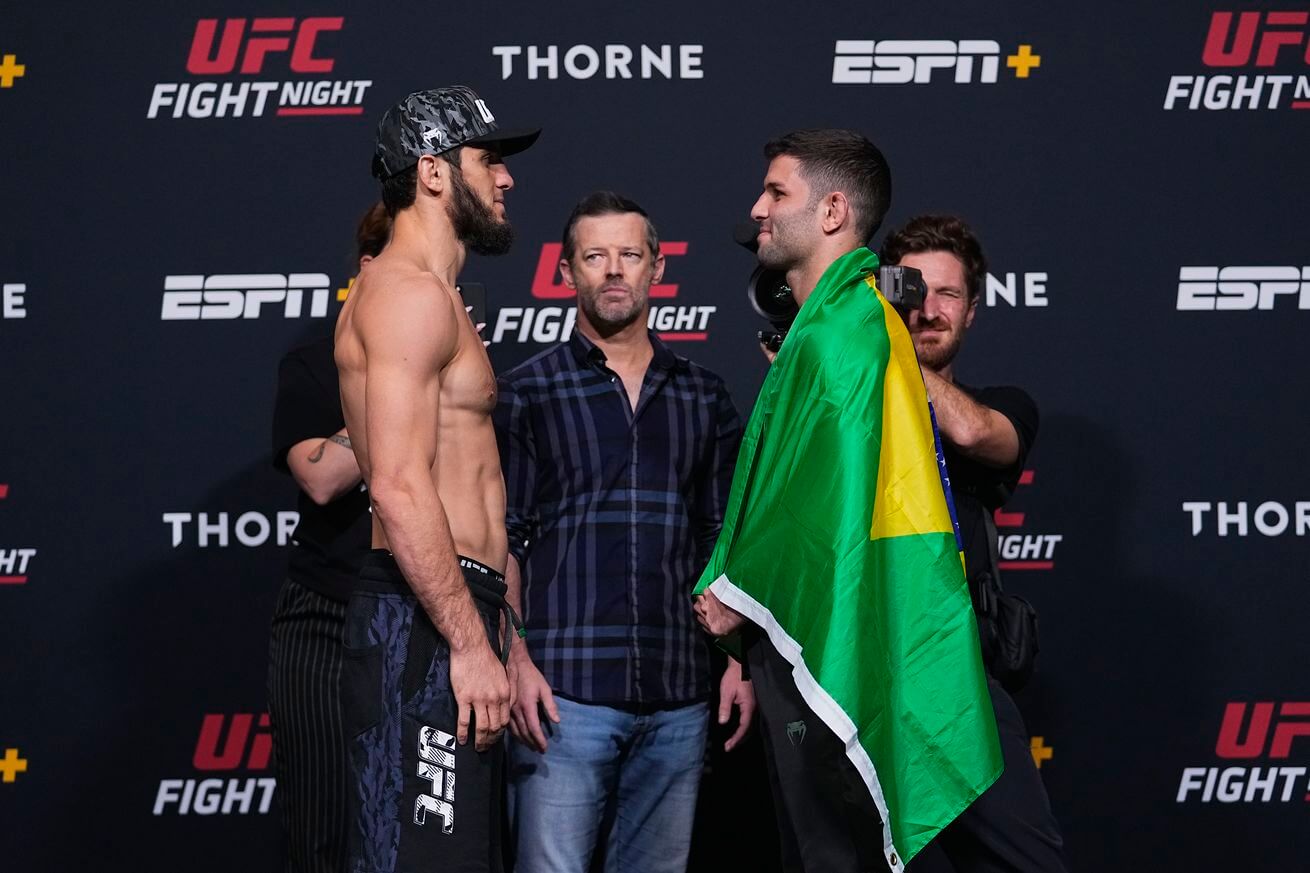 Islam Makhachev and Thiago Moises at UFC Vegas 31