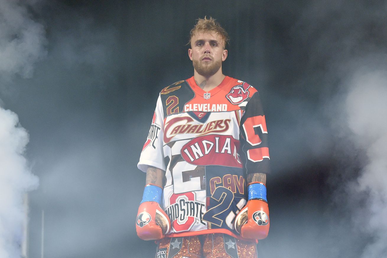 Jake Paul v Tyron Woodley