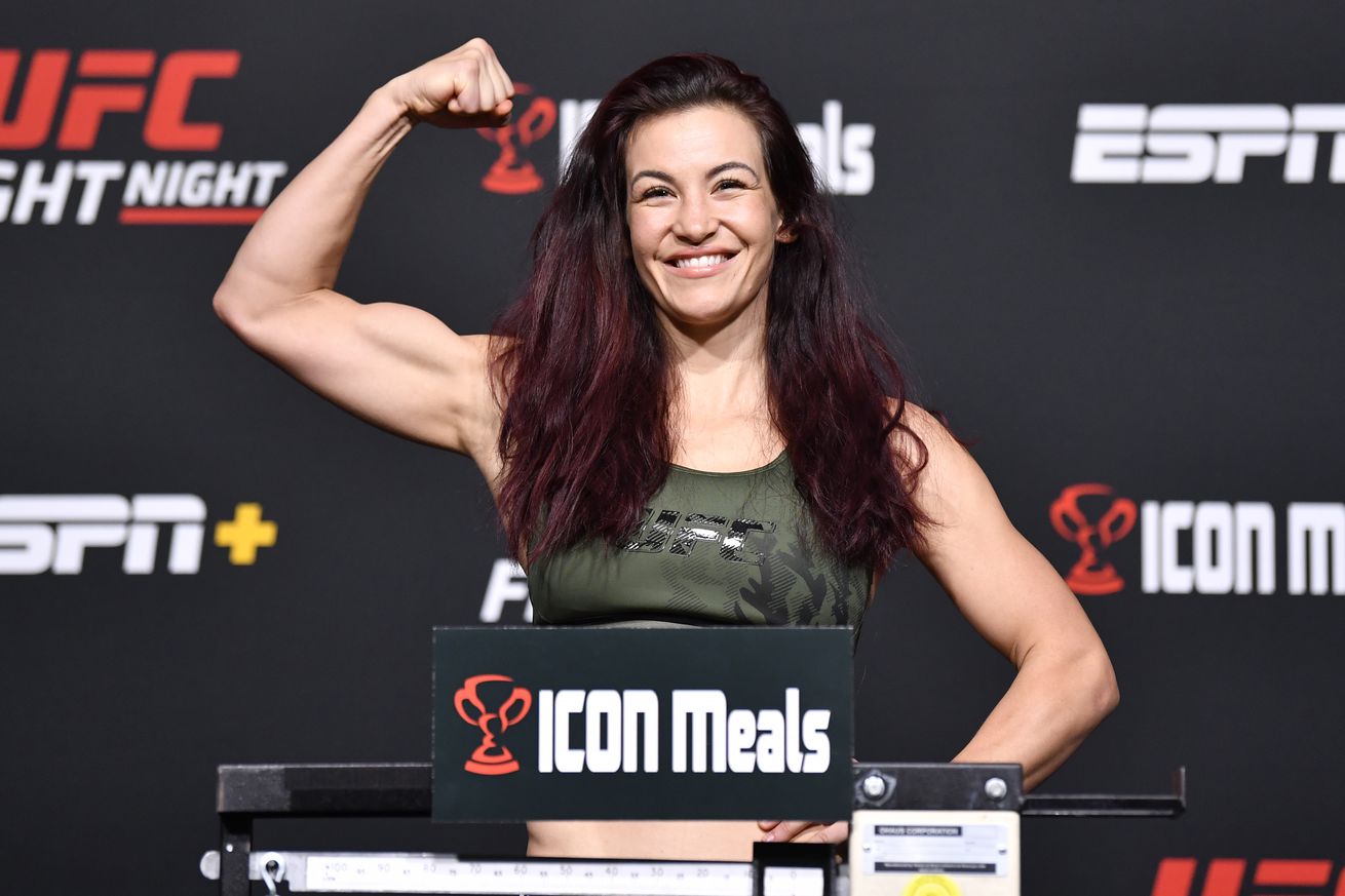 UFC Fight Night: Vieira v Tate Weigh-in