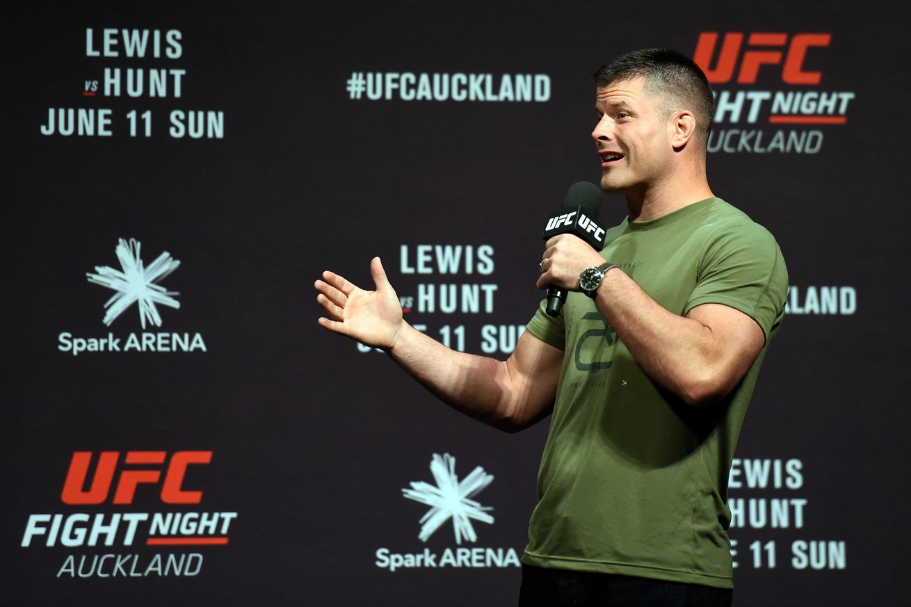 UFC Fight Night Weigh-in