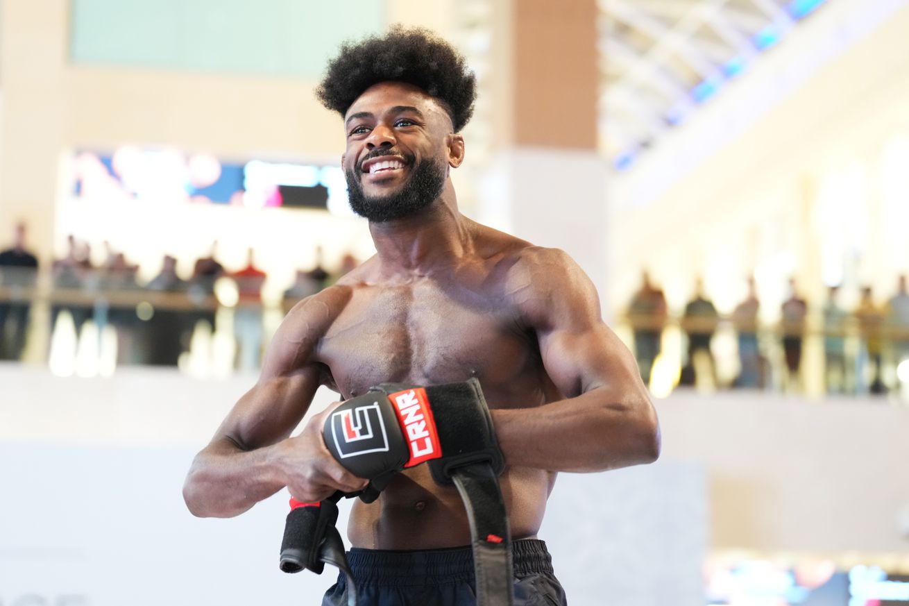 UFC 280: Open Workouts