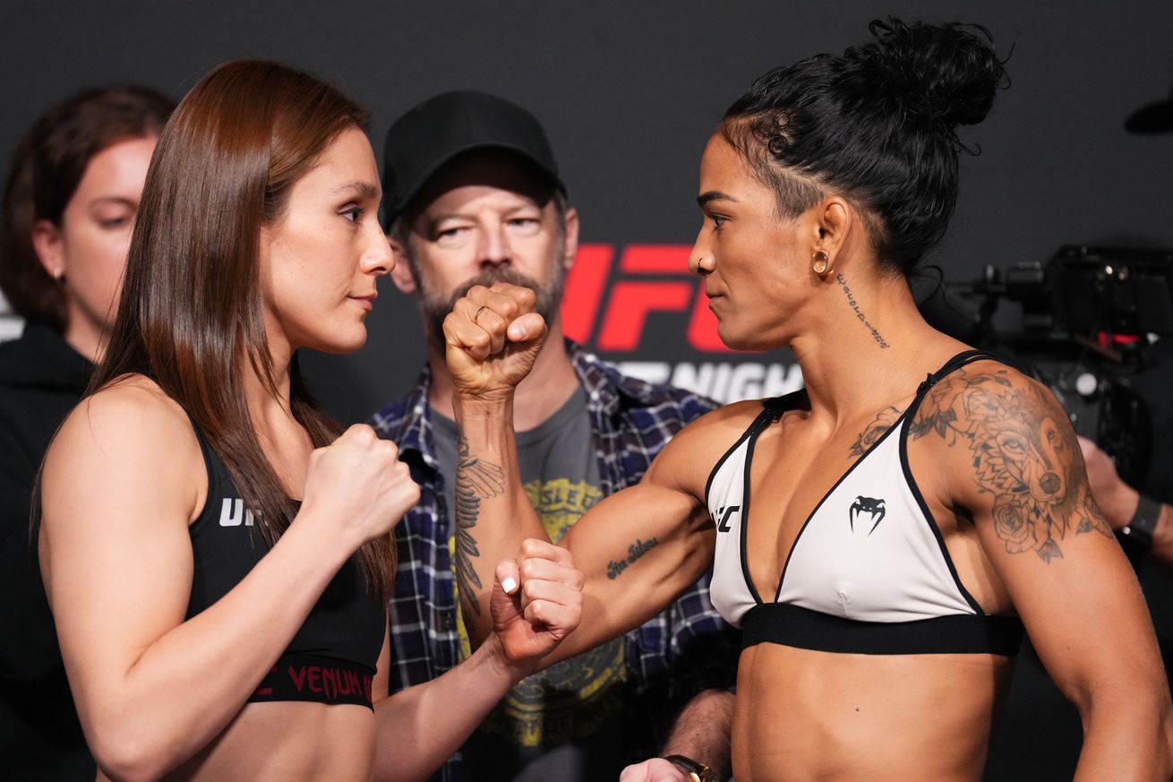 UFC Fight Night: Grasso v Araujo Weigh-in