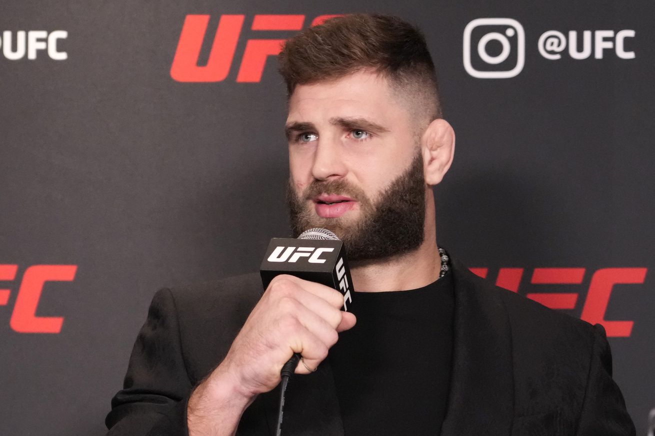 UFC 282 Media Day Face Off