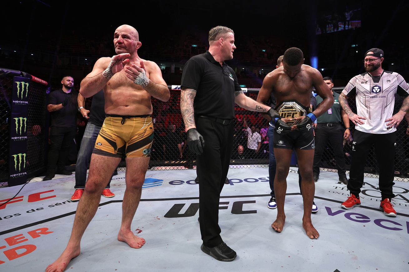 UFC 283: Teixeira v Hill