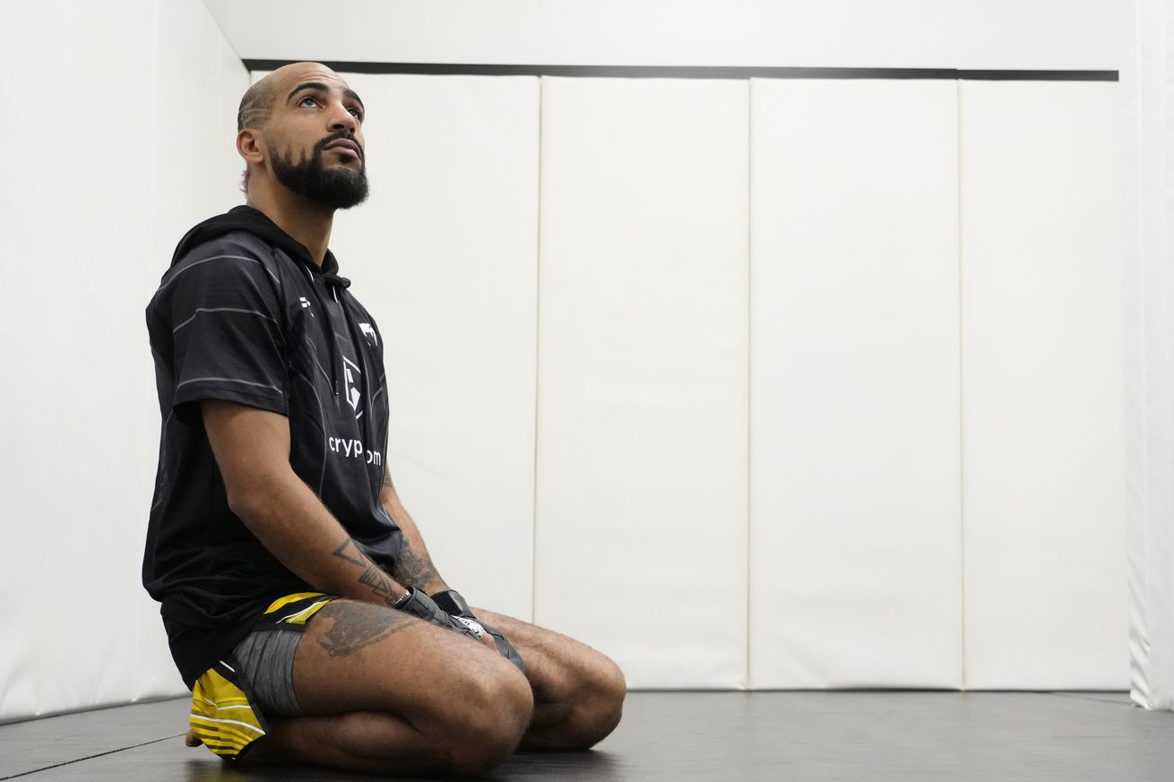 UFC Fight Night: Lewis v Spivac