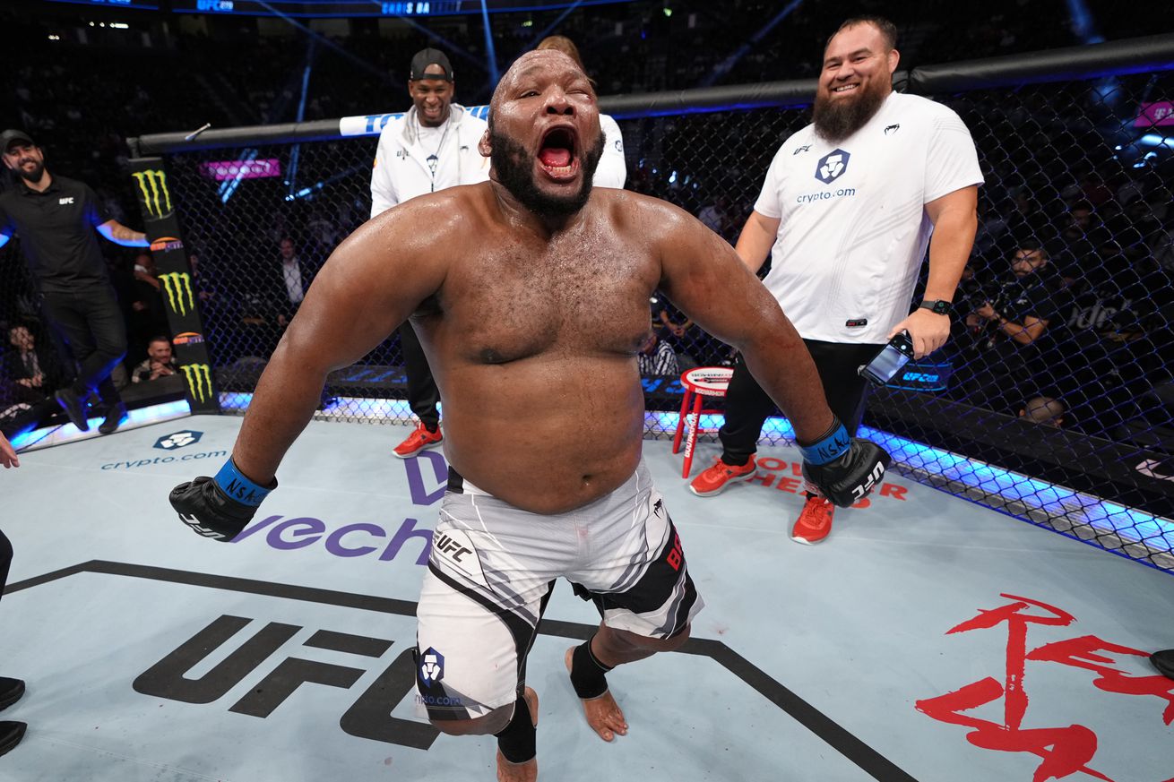 UFC 279: Collier v Barnett