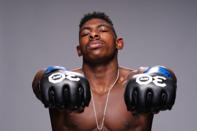 UFC Fight Night: Dern v Hill