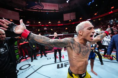 UFC 289: Oliveira v Dariush