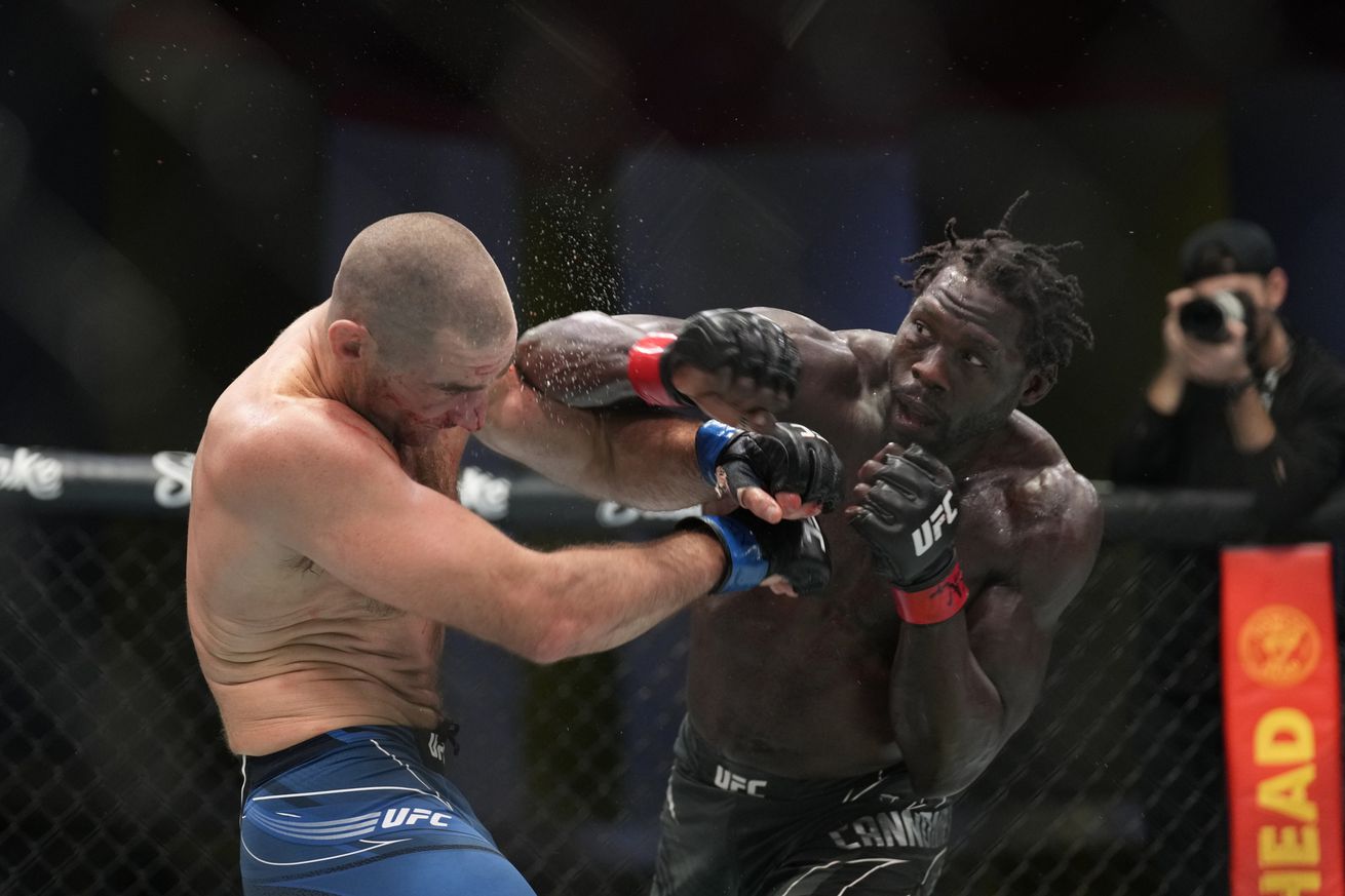 MMA: DEC 17 UFC Vegas 66