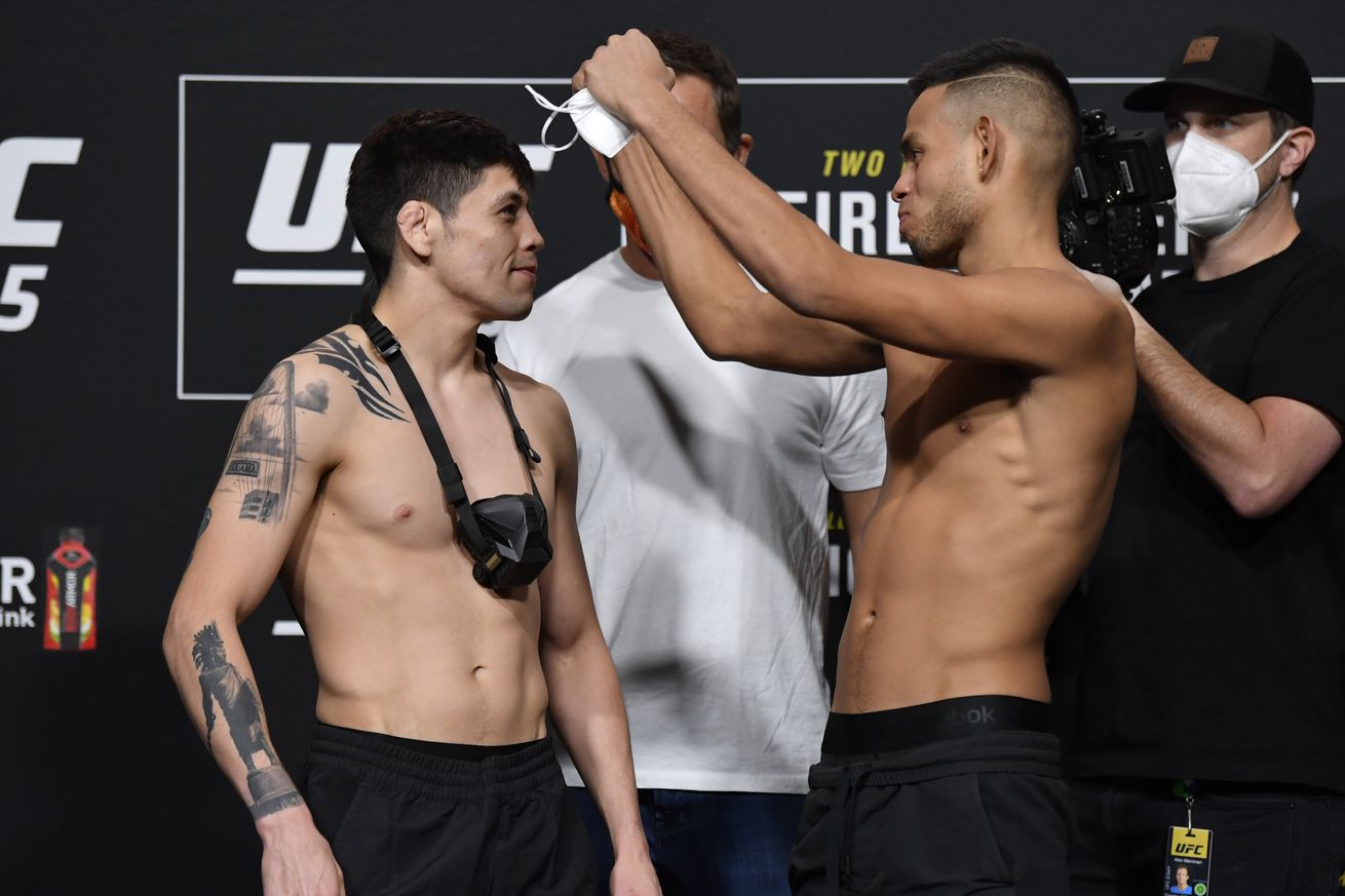 UFC 255 Figuereido v Perez: Weigh-Ins