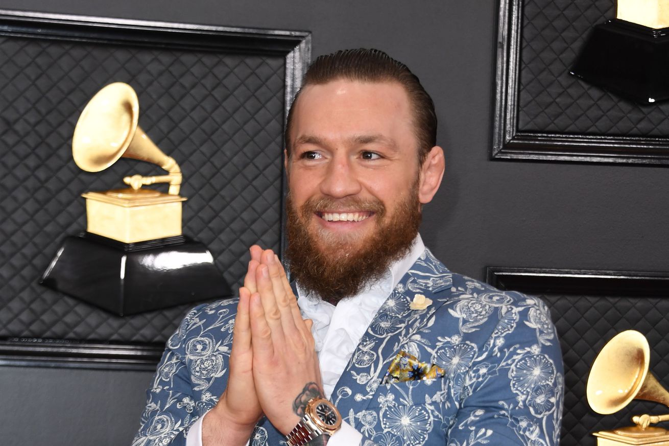 US-ENTERTAINMENT-MUSIC-GRAMMY-ARRIVALS