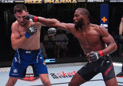 UFC Fight Night: Barlow v Veretennikov