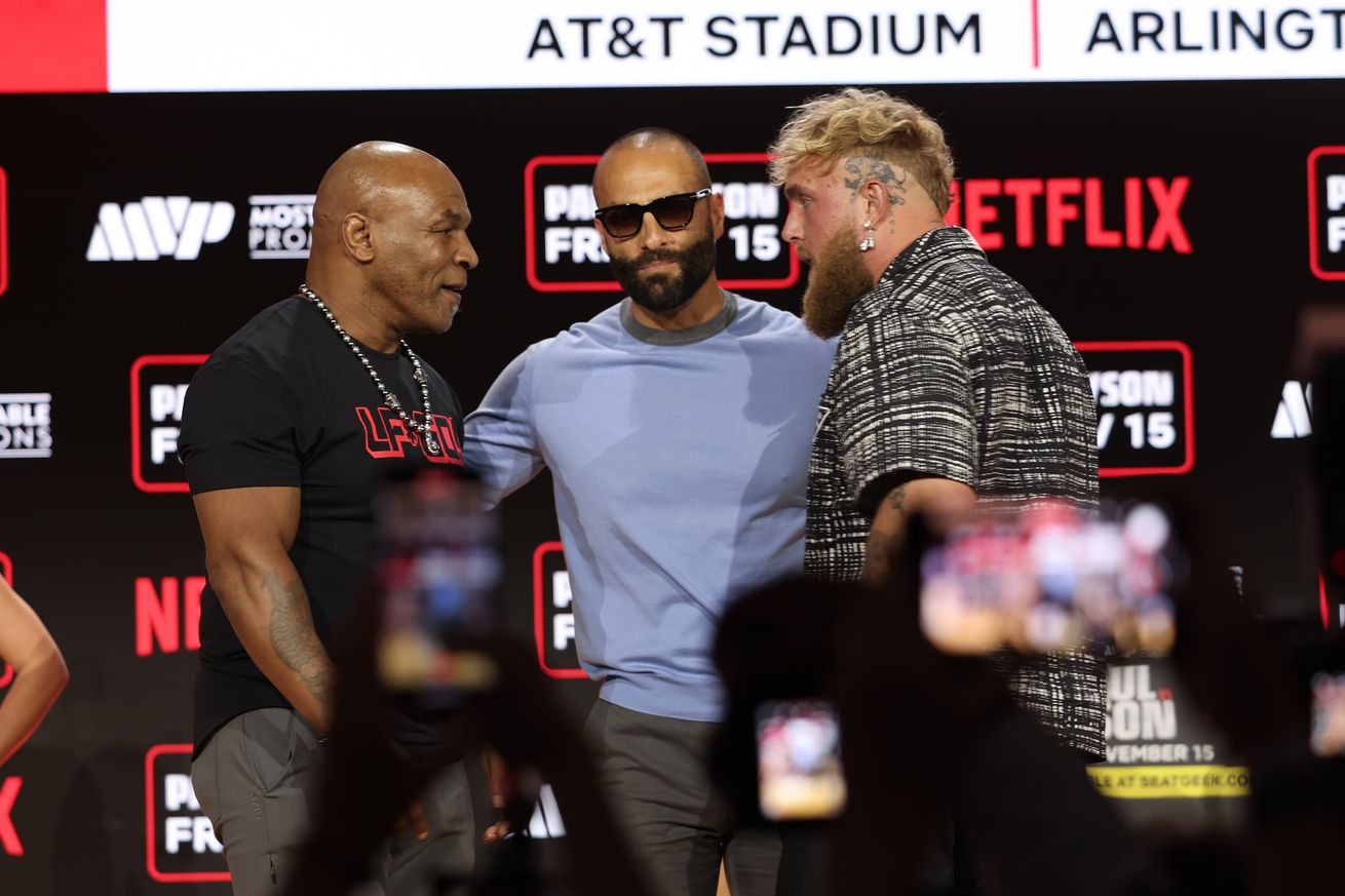 Jake Paul vs Mike Tyson Press Conference - Fanatics Fest
