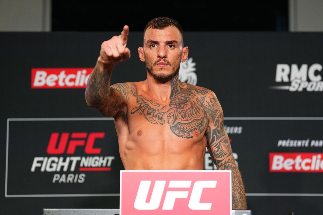 UFC Fight Night: Weigh-Ins