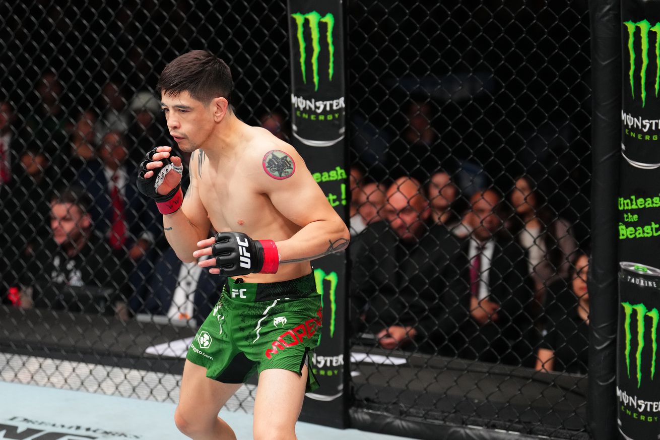 UFC Fight Night: Moreno vs Royval 2