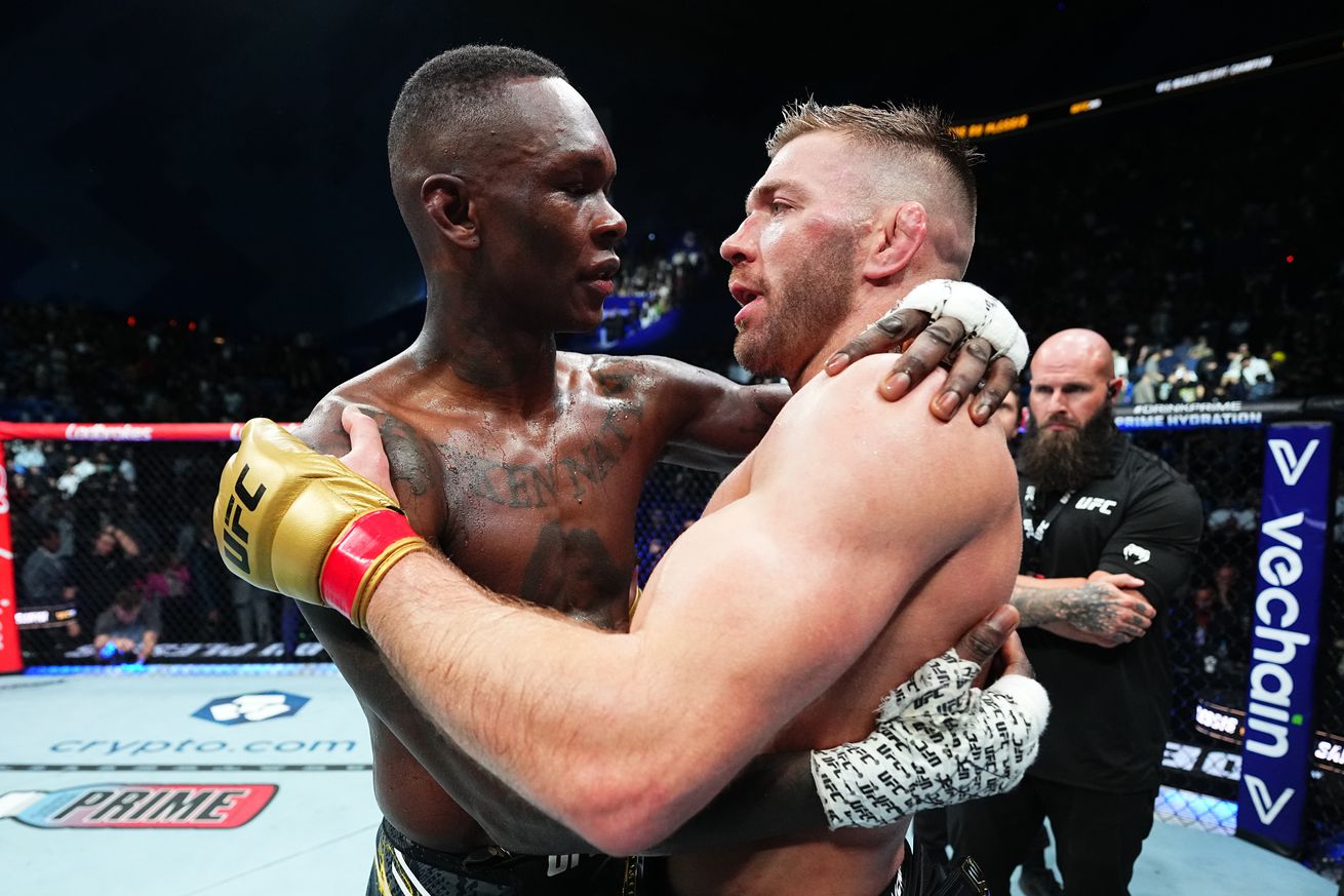 UFC 305: Du Plessis v Adesanya