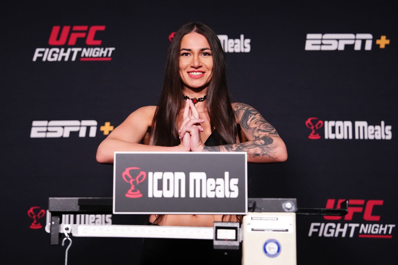 UFC Fight Night: Emmett v Murphy Weigh-In