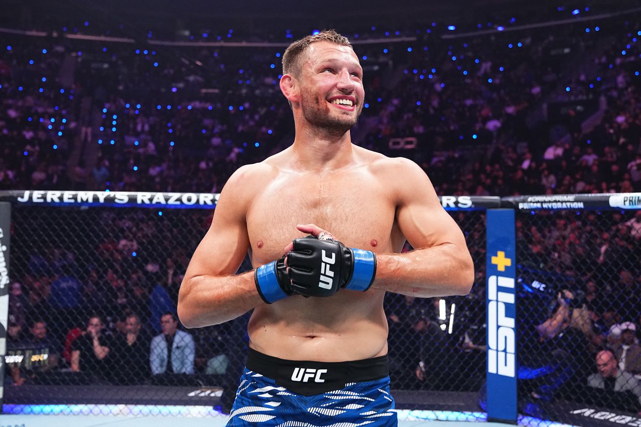 UFC 311: Holland v De Ridder