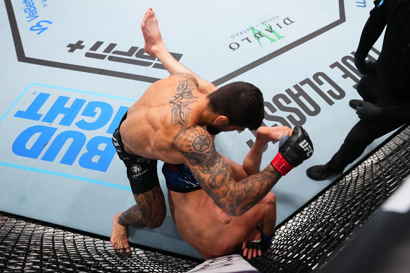 UFC Fight Night: Zaleski dos Santos v Scroggin