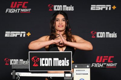 UFC Fight Night: Vettori v Dolidze 2 Weigh-In